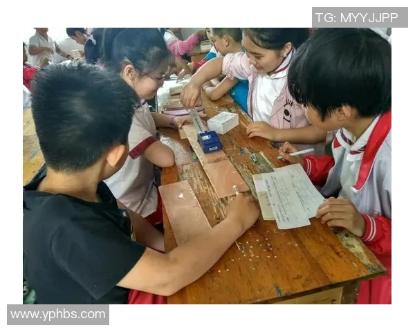 李静的篮球之路:从梦想起航到职业生涯的精彩瞬间