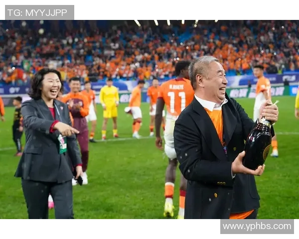 现役足球明星现状揭秘他们分别效力于哪些球队和联赛